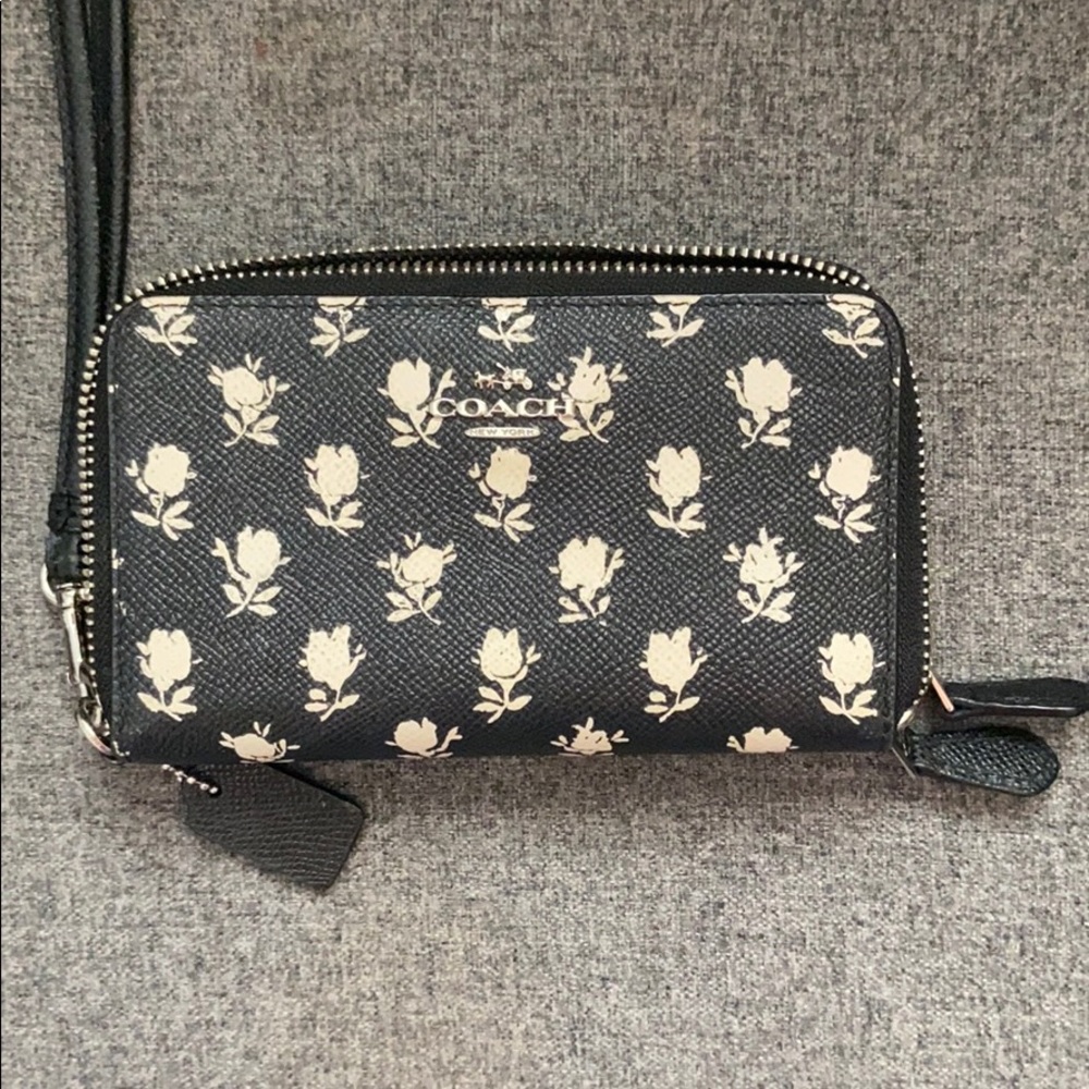 COACH FLORAL WALLET